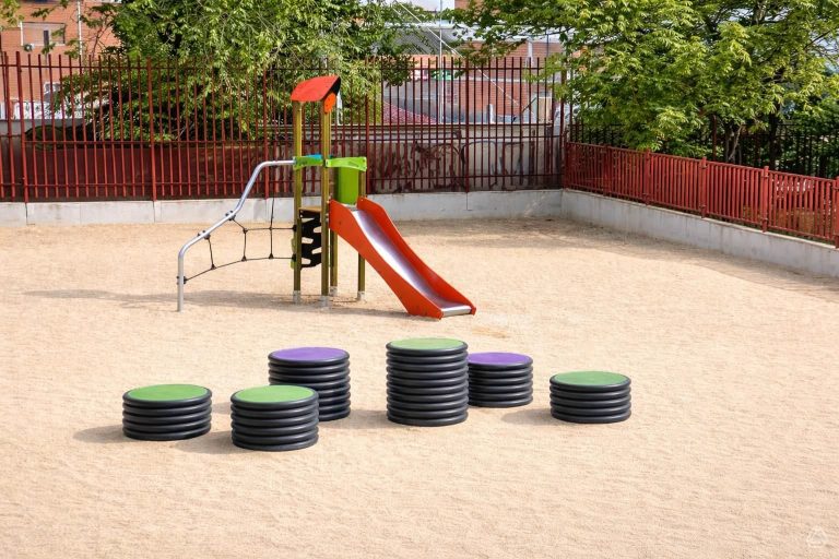 Multijuego Veleta Multijuego para parques infantiles